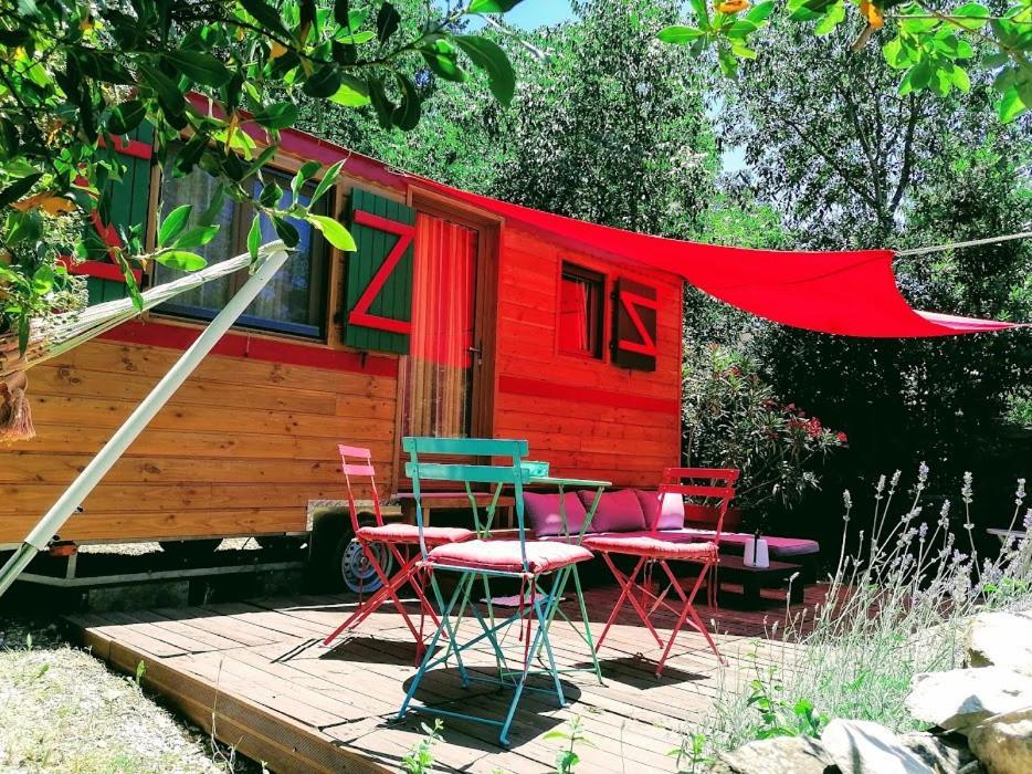 Nimes En Garrigues Bed & Breakfast Luaran gambar