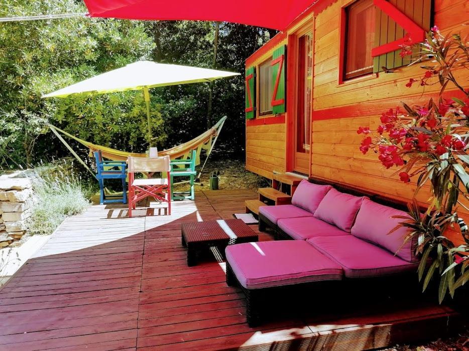 Nimes En Garrigues Bed & Breakfast Luaran gambar
